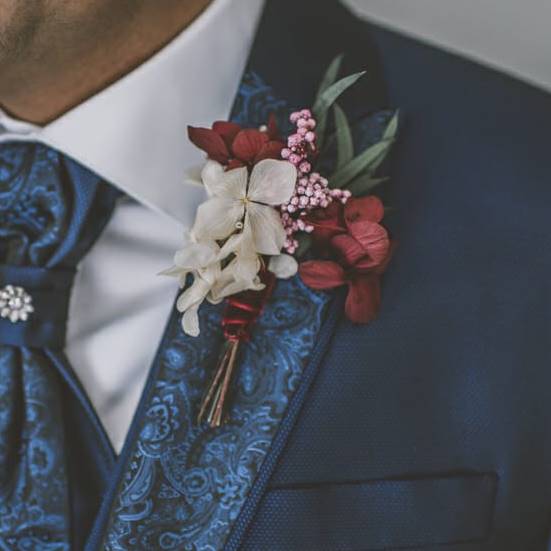 Prendido de solapa sin rosa